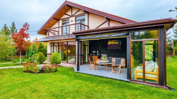 Why Homeowners Should Invest in Their Backyard